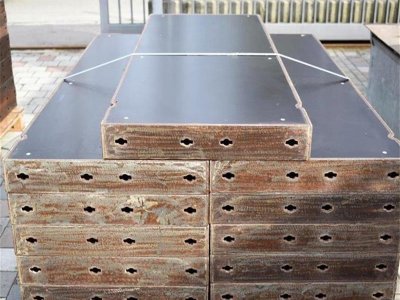 86 m² Paschal Raster H 125 cm, Schalhaut neu