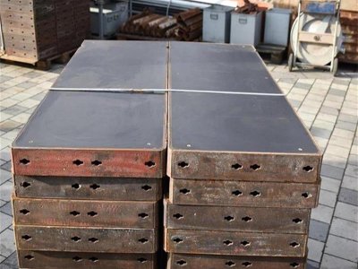 86 m² Paschal Raster H 125 cm, Schalhaut neu