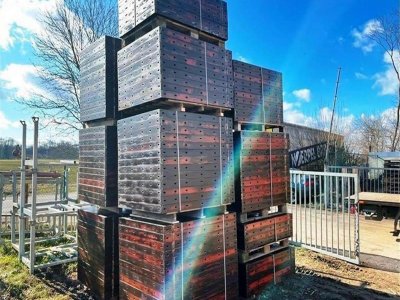 45 m² Paschal Raster H 125 cm, Schalhaut neu
