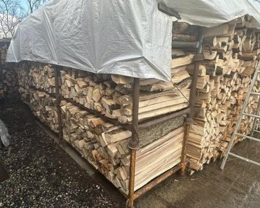 Brennholz Esche, Buche ofenfertig