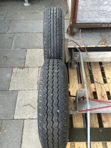 Al-Ko Achsen gebremst, 1350 kg, 2 Stck. vorhanden