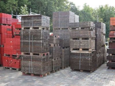 314 m² Paschal Rasterschalung H 150 cm, Schalhaut neu